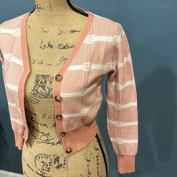 Shein long sleeve cropped button up sweater size small women’s - Picture 2 of 5